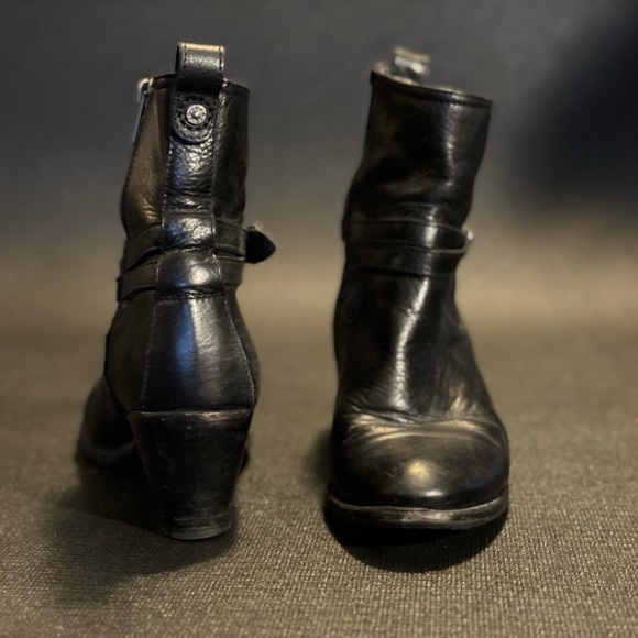 Frye ankle booties - Picture 2 of 4
